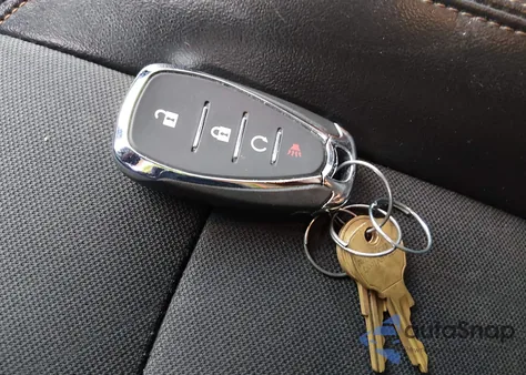 2020 Chevrolet Trax Awd Lt z USA, uszkodzony, nr VIN KL7CJPSB5LB088180